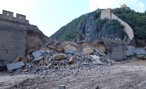 Diguncang Gempa, Tembok Besar China Runtuh