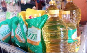 Harga Turun, Minyak Goreng di Minimarket Ludes Diserbu Pembeli