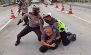 Viral, Polisi Gagalkan Pengiriman 15 kg Sabu di Lampung