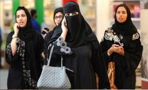 Warga Arab Saudi yang Sebar Gosip di Medsos Didenda sampai Rp11 Miliar