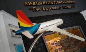 Jokowi Tunjuk Tiga BUMN Revitalisasi Bandara Halim