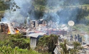 15 Rumah Warga Paniai Dibakar Kelompok Teroris di Papua