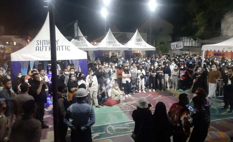 Satgas COVID-19 Bubarkan Konser Tulus di Bandung