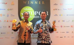 Brantas Abipraya Raih Dua Penghargaan Sekaligus di TOP CSR Awards 2022
