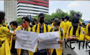 Aparat Dilarang Bawa Peluru Tajam saat Pengamanan Demo Mahasiswa