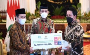 BSI Bayar Zakat Perusahaan Senilai Rp122,5 Miliar