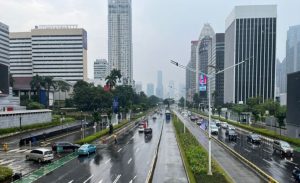Jelang Lebaran, Jalan Sudirman-Thamrin Masih Ramai Dilalui Kendaraan