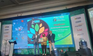 Coca-Cola Europacific Partners Indonesia Terima Penghargaan Indonesia CSR & TJSL Awards 2022
