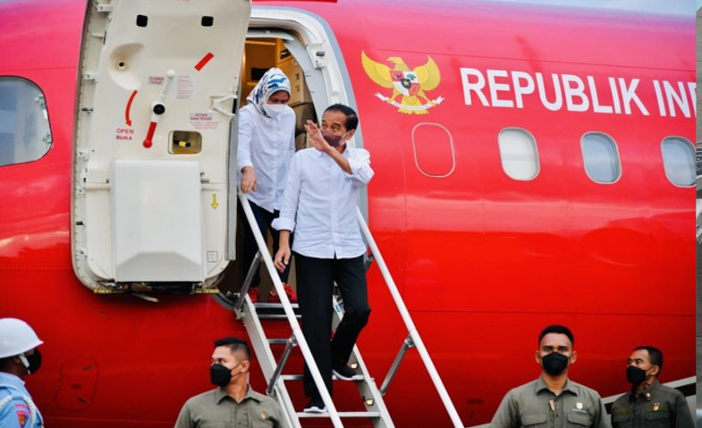Besok, Jokowi Bakal Reshuffle Kabinet?