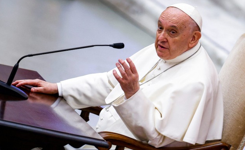 Kesehatannya Menurun, Paus Fransiskus Sudah Tandatangani Surat Pengunduran Diri