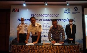 Transjakarta dan KAI Berkolaborasi Sediakan Integrasi Transportasi hingga Kawasan TOD