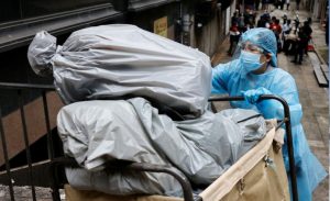 Usai Jalankan Uji Massal COVID-19, Sampah Limbah Medis di China Menggunung