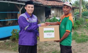 Dompet Dhuafa Bersama Jalur Mandiri Utama Gulirkan Paket Sembako untuk Kelompok Rentan di Karawang dan Bogor