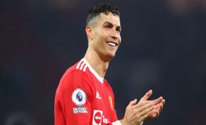 MU Diminta Akhiri Kontrak dengan Ronaldo