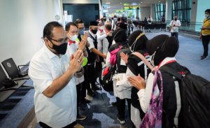 Sambut Petugas, Menag Sampaikan Apresiasi atas Dedikasi Melayani Jemaah Haji