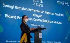 KemenKopUKM dan Dekranas Kolaborasi Tingkatkan Citra Produk Kriya Indonesia