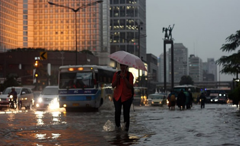 BMKG: Hujan Mendadak Guyur Jabodetabek Masih Bagian dari Akhir Pancaroba