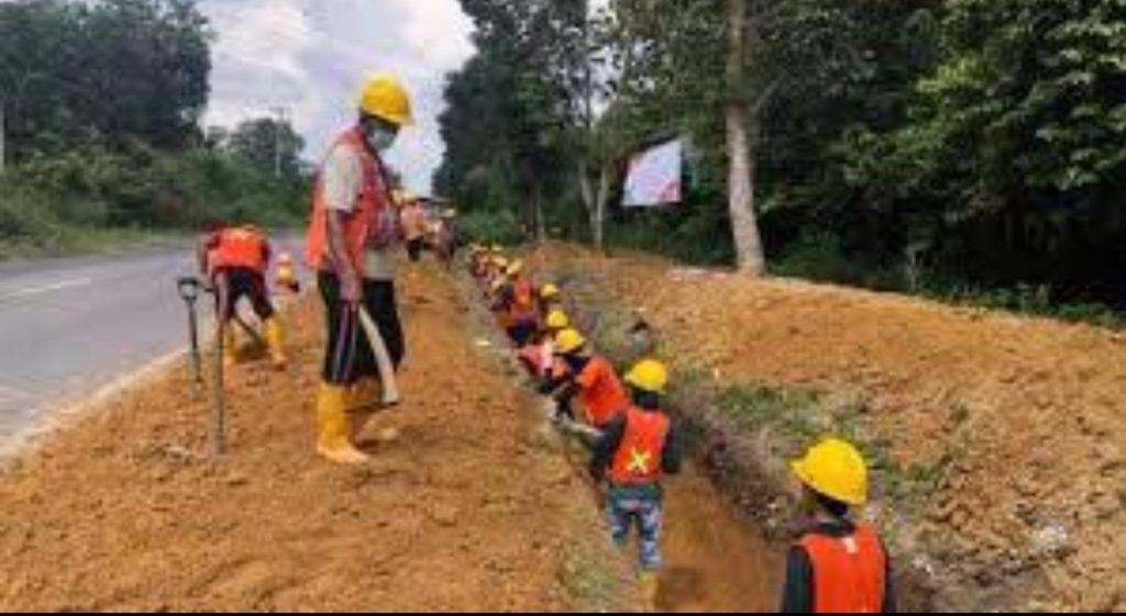 Padat Karya Diarahkah Serap Tenaga Kerja dan Distribusikan Dana ke Pelosok