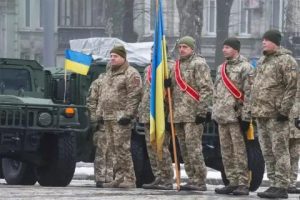 Prancis Bakal Latih 2 Ribu Tentara Ukraina, Lengkap Cara Gunakan Howitzer