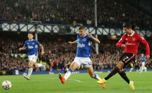 Cristiano Ronaldo Cetak Gol Ke-700 Usai Lumat Everton