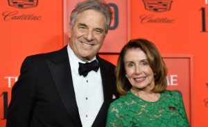 Ketua DPR AS Nancy Pelosi Diserang Orang Tak Dikenal