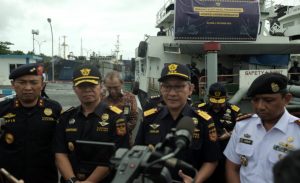 Lewat Operasi Laut Terpadu Jaring Sriwijaya, Bea Cukai Tangkap Kapal Pengangkut BBM Ilegal