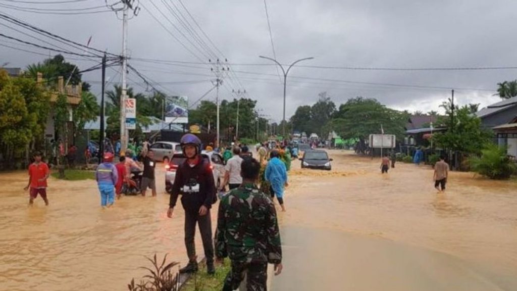 Hujan Deras, Singkawang dan Beberapa Wilayah Terendam Banjir