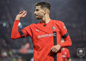 Mencari Striker Terkini, Manchester United Akan Blusukan ke Prancis?