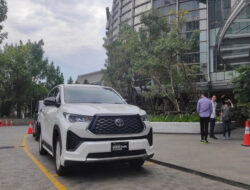 Kemeriahan TAF Innova Zenix New Fest