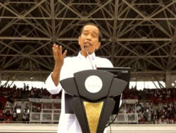 Jokowi: Pemimpin yang Pikirkan Rakyat Pasti Rambutnya Putih