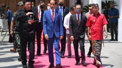 Jokowi Bawa Misi Khusus di KTT APEC Bangkok