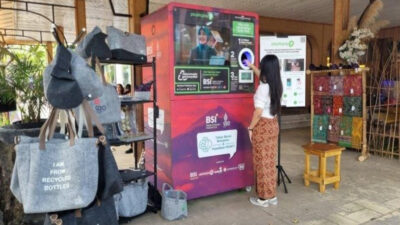 Ajak Masyarakat Kurangi Sampah Plastik, BSI Tempatkan Puluhan RVM di Bali