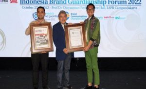 Sharp Indonesia Kembali Raih Prestasi di Bidang Marketing