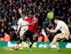 MU Bersiap Bebas Tawaran Resmi buat Bek Kanan Untuk Pengganti Wan-Bissaka Ini