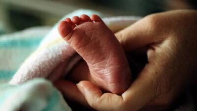 Bayi yang Dibuang Diduga Berusia Dua Hari Ditemukan Warga