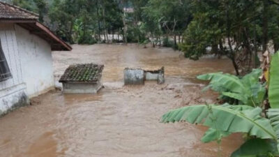 Diterjang Banjir Bandang, 4 Desa di Malaka Barat Terendam Banjir 1 Meter