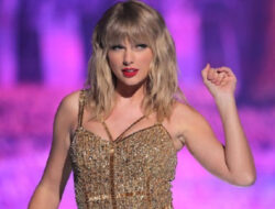 Taylor Swift Resmi jadi Sutradara Film Fitur