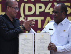 Kemendagri Serahkan DP4 ke KPU