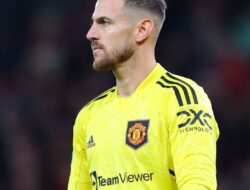 MU Sah Kembalikan Martin Dubravka ke Newcastle Sesudah Cuma 2 Kali Dimainkan
