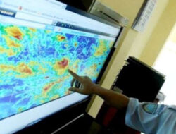 BMKG: Waspada, Gelombang Tinggi di Sejumlah Perairan Indonesia