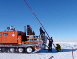 Australia Kirim Ekspedisi ke Antartika untuk Berburu Es Purba