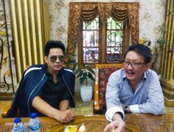 Joe Richard dan Irma Darmawangsa  Lakukan Perawatan dan Operasi di Klinik Bedah Plastik Queen Sunter