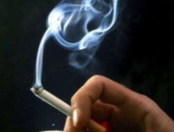 Asap Rokok yang Menempel di Baju Bisa Sebabkan Anak Alami Pneumonia hingga Kanker
