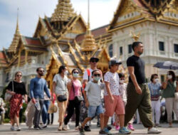 Menparekraf: Thailand Wajibkan Wisman Bayar Masuk ke Negaranya, RI Tidak