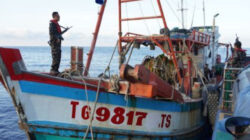 KKP Tangkap Kapal Ilegal Asal Vietnam di Natuna