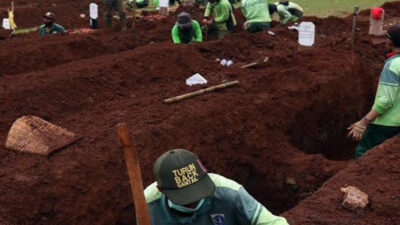 TPU Bambu Apus Jadi Lokasi Pemakaman Korban Kebakaran Pertamina Plumpang