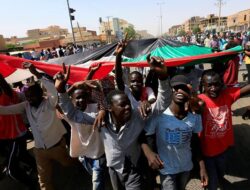 Para Rakyat Sudan Saling Membantu Dalam Hal Kemanusian