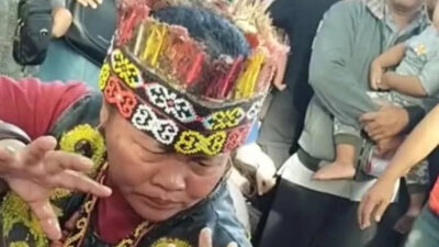 Pamor Ida Dayak yang Mengalahkan Pawang Hujan Rara