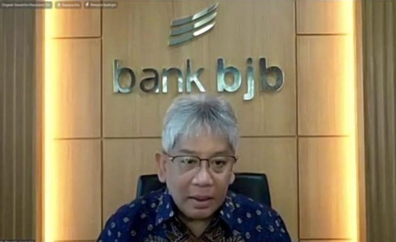 Direktur Bank Bjb Raih Penghargaan Best CEO 2023 Dari The Iconomics ...