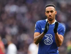 Aubameyang Ingin Pergi Chelsea Demi Barcelona